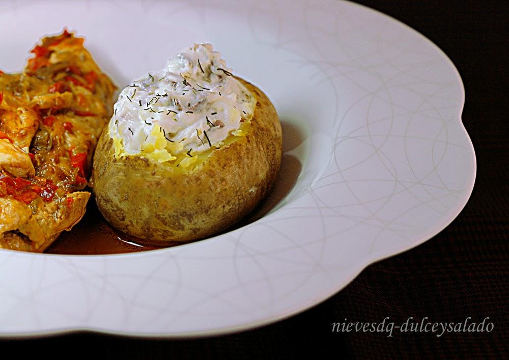 PATATAS ASADAS RELLENAS DE QUESO Y ANCHOAS