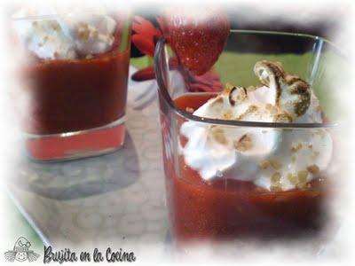 Sopa de fresa