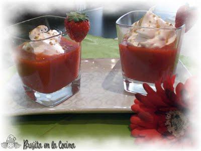 Sopa de fresa