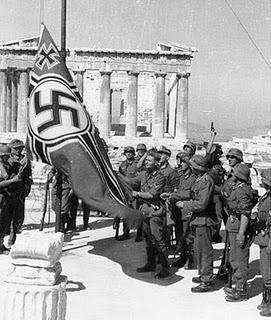 La Wehrmacht en la Acrópolis de Atenas - 27/04/1941.