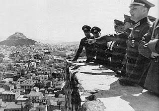 La Wehrmacht en la Acrópolis de Atenas - 27/04/1941.