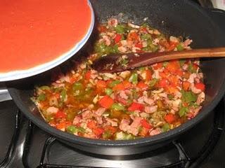 Pollo al chilindrón