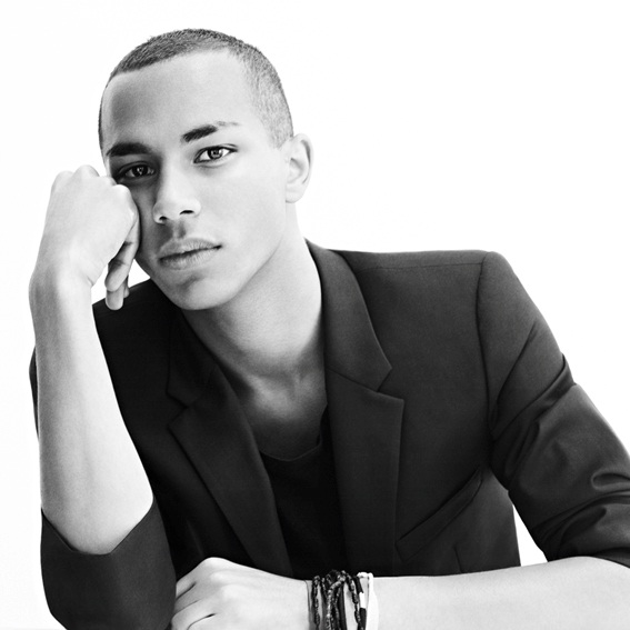 Balmain tiene nuevo diseñador: Olivier Rousteing