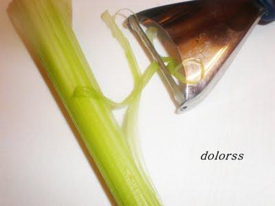 Crudités de apio con queso