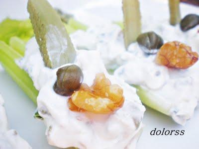 Crudités de apio con queso