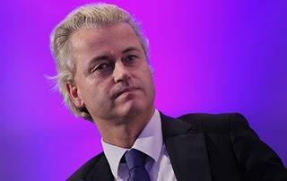 Europa se va tiñendo de negro: la extrema derecha Europa se va tiñendo de negro: la extrema derecha