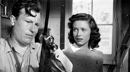 “Los mejores años de nuestra vida”: Ángeles caídos… y rescatados