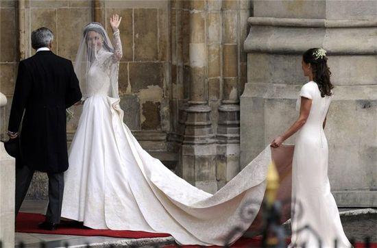 BODA REAL INGLESA: El vestido de la novia diseñado por Sarah Burton