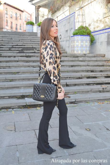 CAMISA LEOPARDO Y PANTALON FLARE