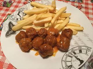 ALBÓNDIGAS EN SALSA CON PATATAS FRITAS THERMOMIX