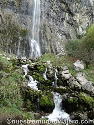 Ruta por el valle del Asón Ruta por el valle del Asón