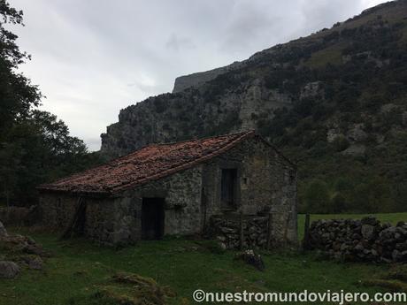 Ruta por el valle del Asón