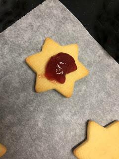 GALLETAS DE ESTRELLITAS CON MERMELADA