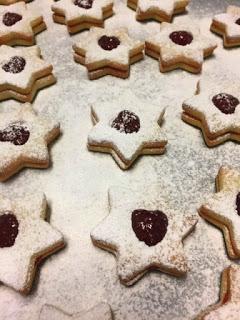 GALLETAS DE ESTRELLITAS CON MERMELADA