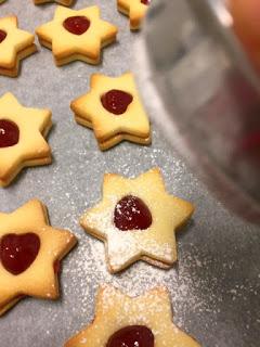 GALLETAS DE ESTRELLITAS CON MERMELADA