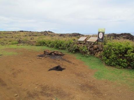 Ana Kakenga. Cueva de las dos ventanas. Rapa Nui