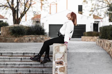 CASHMERE AND ROCK CASHMERE AND ROCK