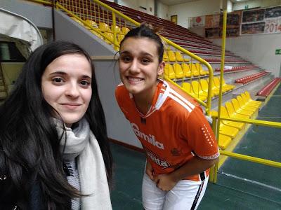 Sara Mallén, cinco medios de transporte y 19 horas para ver jugar en Italia a Cristina Ouviña con el Bourges Sara Mallén, cinco medios de transporte y 19 horas para ver jugar en Italia a Cristina Ouviña con el Bourges