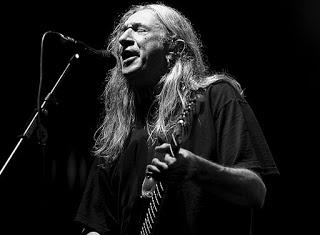 Rosendo - Cada día (2005) Rosendo - Cada día (2005)