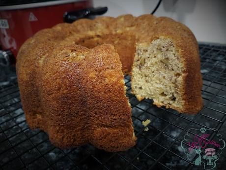 BUNDT CAKE DE PLATANO Y NUECES BUNDT CAKE DE PLATANO Y NUECES