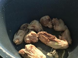 POLLO EN SALSA CON BACON EN OLLA GM