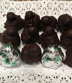 BOMBONES DE CHOCOLATE RELLENOS DE AVELLANAS EN THERMOMIX Y TRADICIONAL