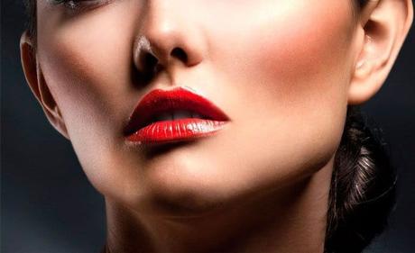 Maquillaje de navidad en rojo y verde