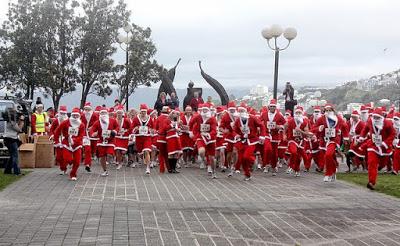 Navidad en el mundo, películas antinavideñas y el retrato del rey en las Cortes.