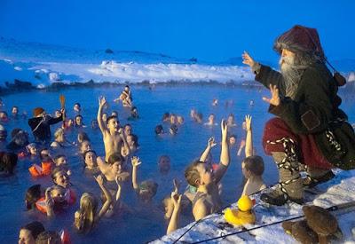 Navidad en el mundo, películas antinavideñas y el retrato del rey en las Cortes.