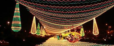 Navidad en el mundo, películas antinavideñas y el retrato del rey en las Cortes.