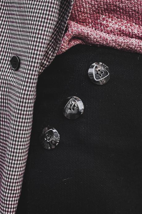 NUNCA ES DEMASIADO ROSA