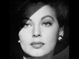 Ava Gardner en Todos somos sospechosos