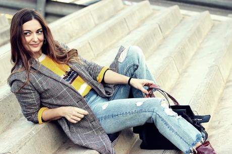 Combinación que no falla: Jeans+ jersey Combinación que no falla: Jeans+ jersey