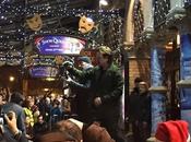 Bono Edge cantan Grafton Street Dublín Nochebuena