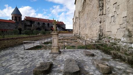 ¿Cómo llegar al monasterio Alaverdi desde Telavi? Alaverdi Monastery - Georgia