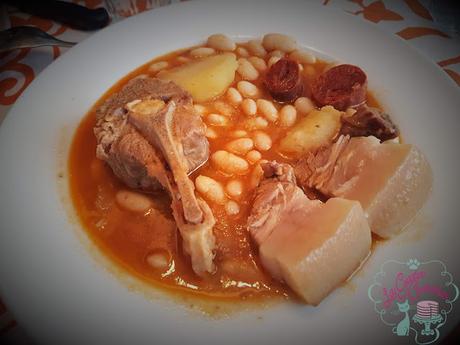 ALUBIAS BLANCAS A MI MANERA EN SLOW COOKER, OLLA DE COCCIÓN LENTA ALUBIAS BLANCAS A MI MANERA EN SLOW COOKER, OLLA DE COCCIÓN LENTA