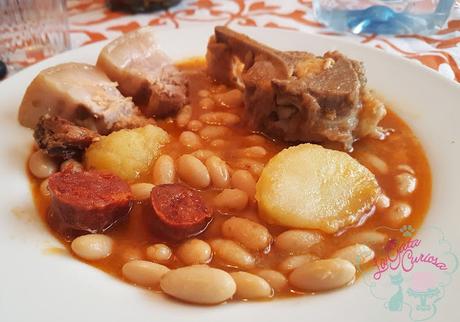 ALUBIAS BLANCAS A MI MANERA EN SLOW COOKER, OLLA DE COCCIÓN LENTA ALUBIAS BLANCAS A MI MANERA EN SLOW COOKER, OLLA DE COCCIÓN LENTA
