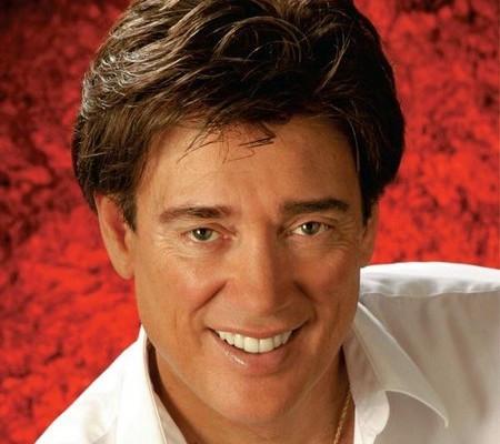 Ronnie McDowell, el admirador de Elvis Ronnie McDowell, el admirador de Elvis