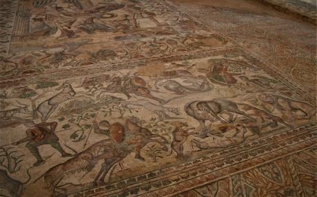 Oecus, exedra, diaeta, salones de recepción en la domus romana