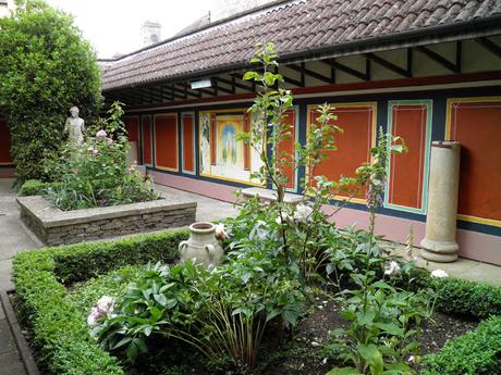 Viridarium, jardín y peristilo en la domus de la antigua Roma