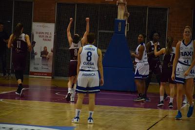 Galería de clics del Bàsquet Femení Sant Adrià-Uni Ferrol