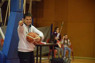 Galería de clics del Bàsquet Femení Sant Adrià-Uni Ferrol