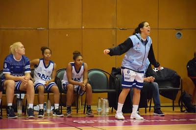 Galería de clics del Bàsquet Femení Sant Adrià-Uni Ferrol