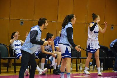 Galería de clics del Bàsquet Femení Sant Adrià-Uni Ferrol