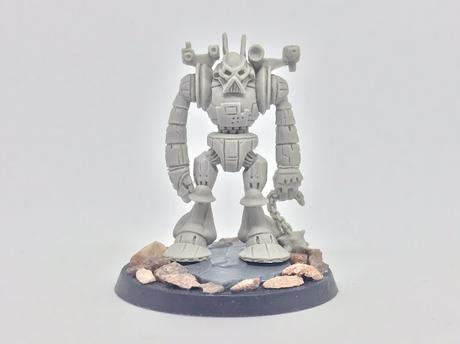 Robot Imperial para W40K, de ilustración del RT a figura actual Robot Imperial para W40K, de ilustración del RT a figura actual