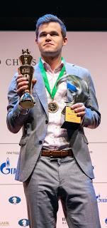 Magnus Carlsen gana el campeonato mundial relámpago 2018