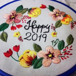 Por un Final de Año Feliz Por un Final de Año Feliz