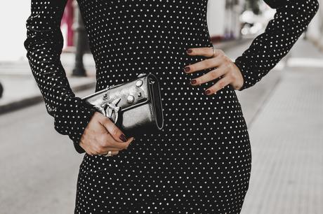 NEW YEAR EVE: PARTY LOOK: LBD + SJP SHOES Bolso pinko