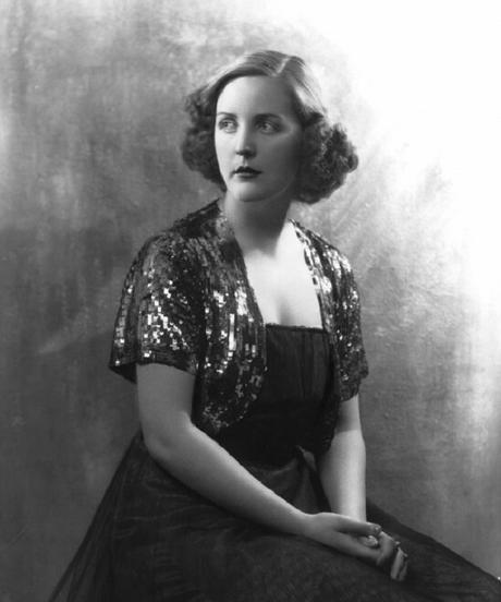 Reflejo de un siglo, las hermanas Mitford (siglo XX)