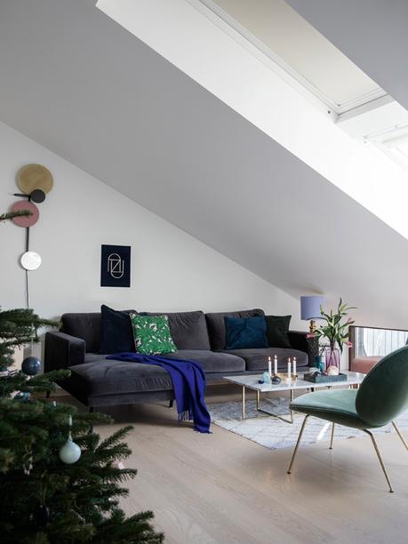 HOME TOUR: la NO tradicional navidad de un piso nórdico